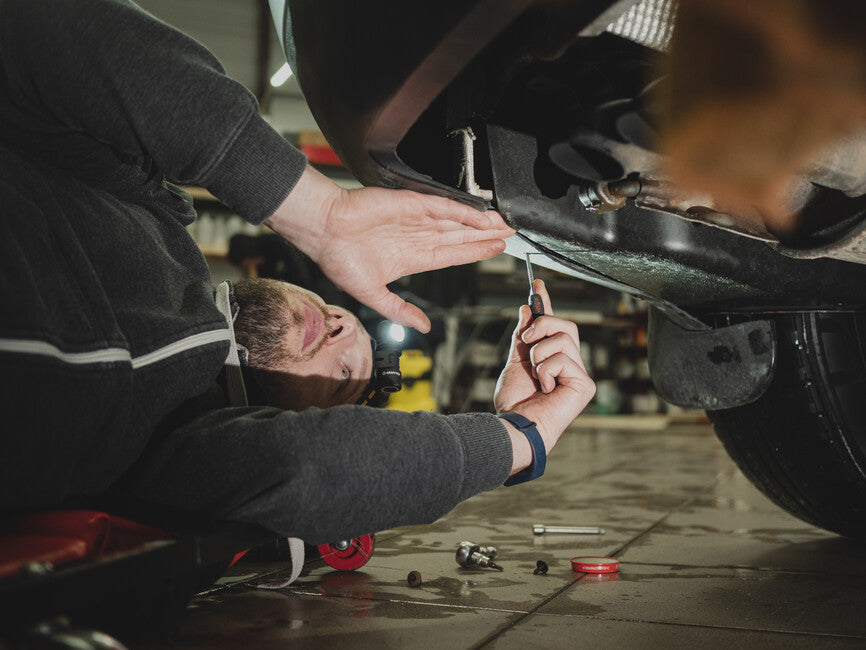 ArmyTek Wizard C1 Pro LED фенер за глава с магнитен държач и захранване от акумулатор Magnet бяло, 1000 lm, 1440 h, 55 g