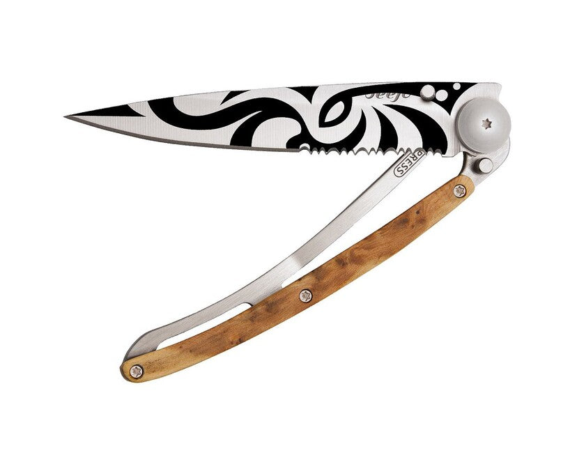 Deejo Serration сгъваем нож хвойна Tribal