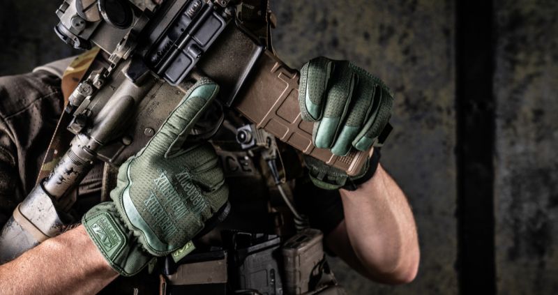 Mechanix FastFit ръкавици антистатични, маслинени