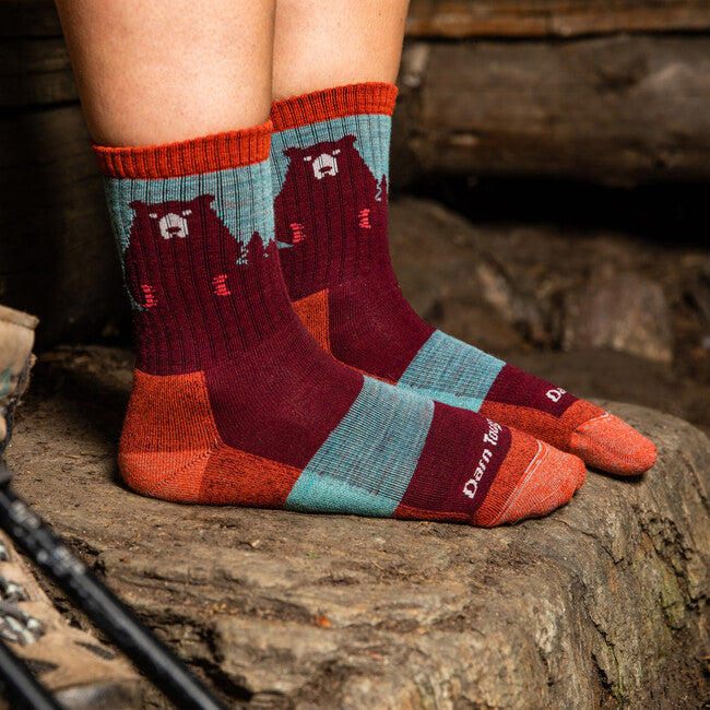 Darn Tough Bear Town Micro Crew чорапи леки с възглавничка, Burgundy