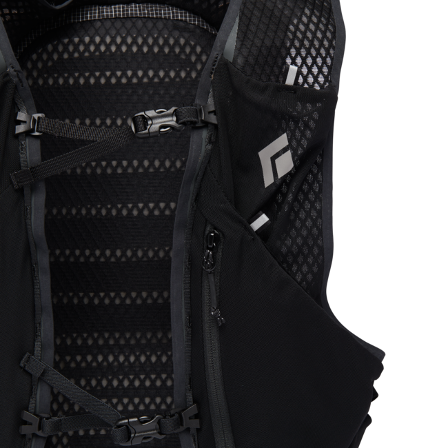 Black Diamond Distance 15 туристическа раница, черна