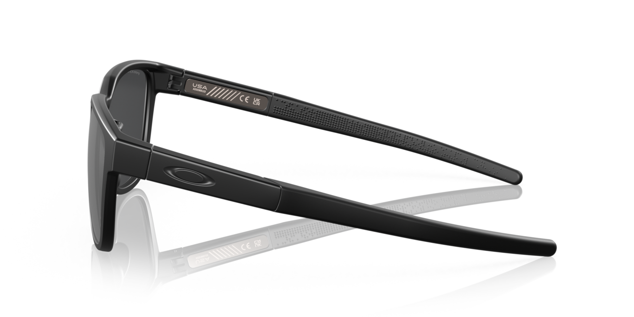 Oakley ACTUATOR слънчеви очила с рамка Matte Black и стъкла Prizm Polar, 57