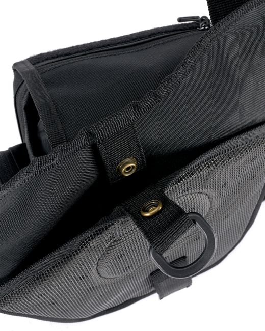 Brandit Travel Side Bag многофункционална чантичка, черна