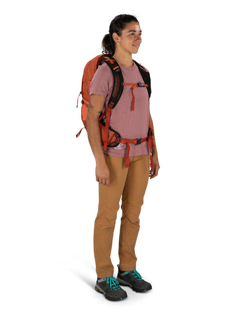 OSPREY TALON EARTH 22 туристическа раница, корал