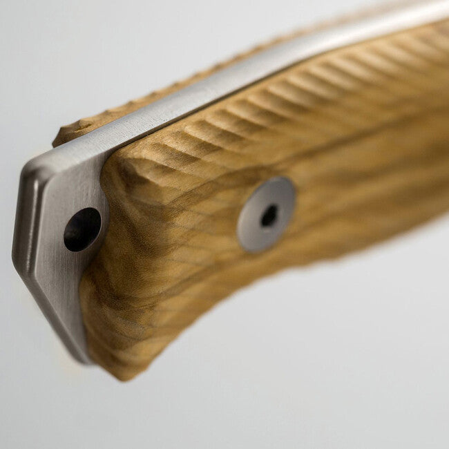 Lionsteel M5 UL средно дълъг нож с дръжка от маслинено дърво