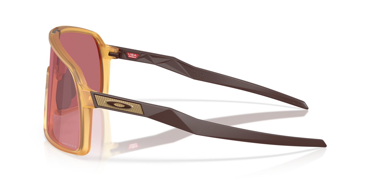 Oakley SUTRO слънчеви очила с рамка Matte Trans Light Curry и стъкла Prizm Dark Golf със Steel