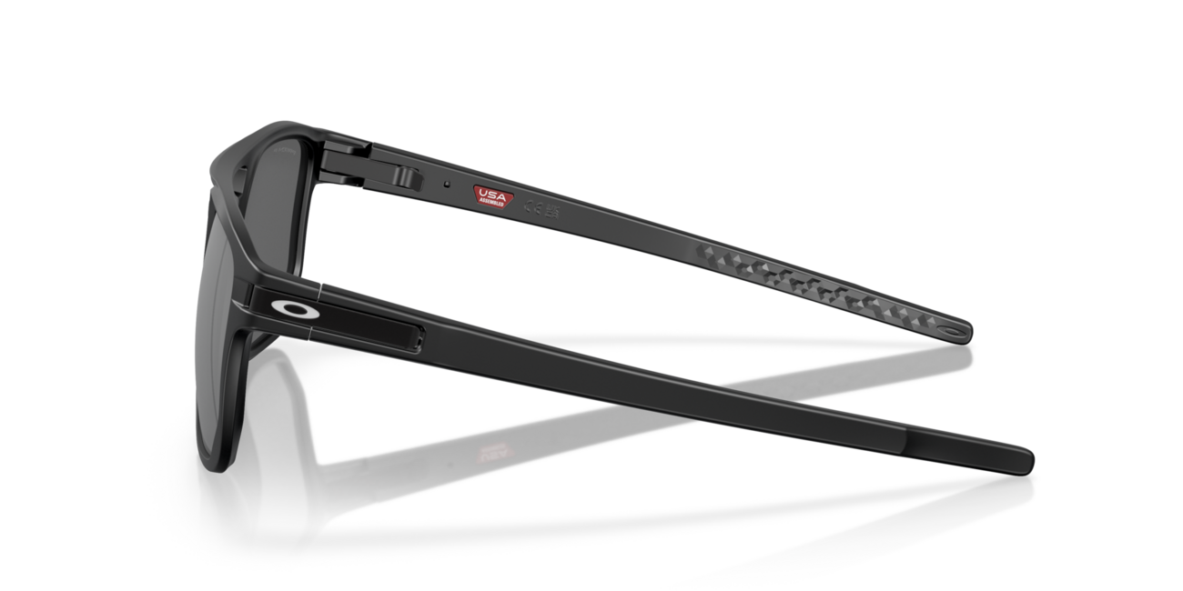 Oakley LATCH BETA слънчеви очила с рамка Matte Black и с лещи Prizm Polarized, 54