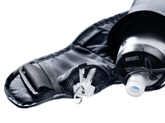 Deuter Shortrail II спортна чантичка за кръста, черна