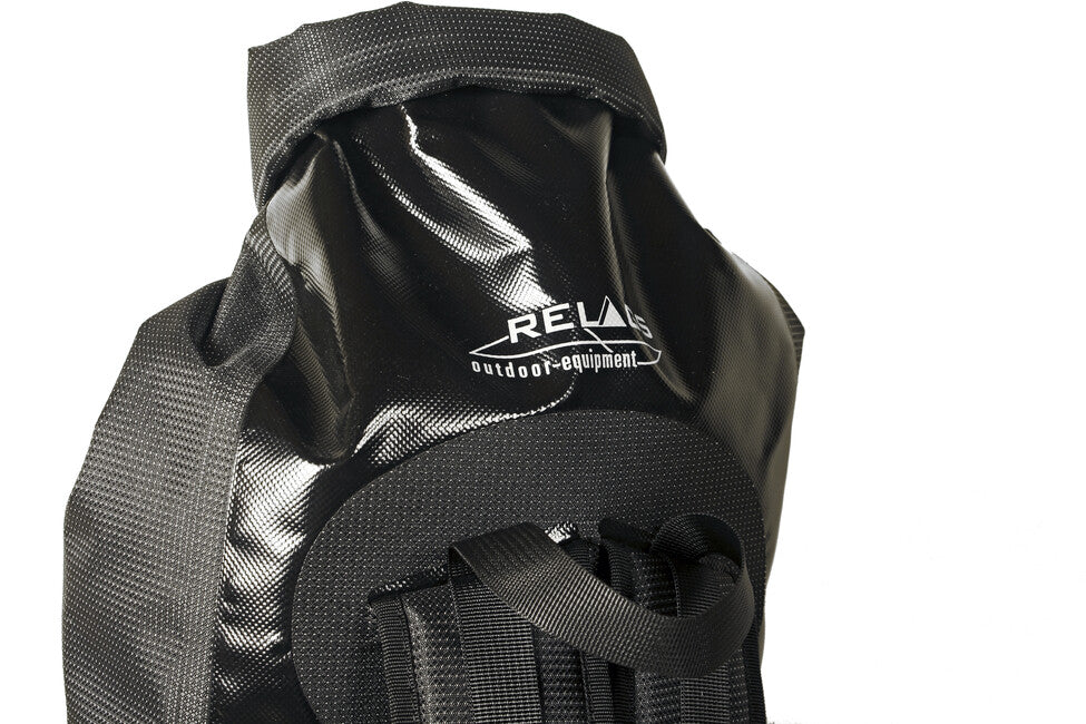 Basic Nature Duffelbag водоустойчива раница с ролков затвор 40 л, черна