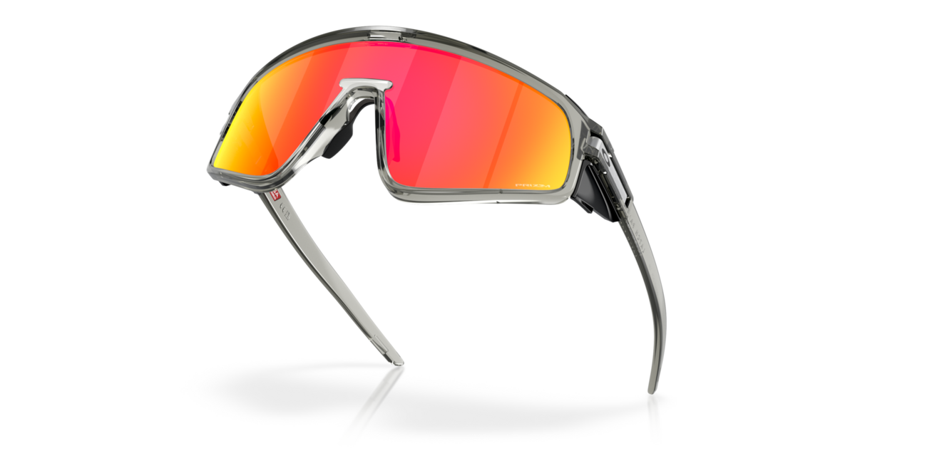 Oakley LATCH PANEL слънчеви очила с рамка Grey Ink и със стъклата Prizm Ruby 35