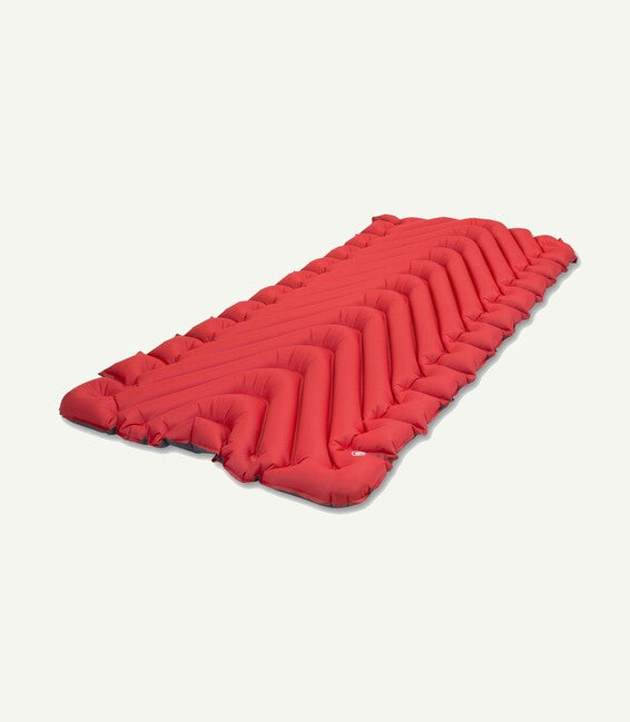 Klymit Static V Luxe изолирана килимка, червена