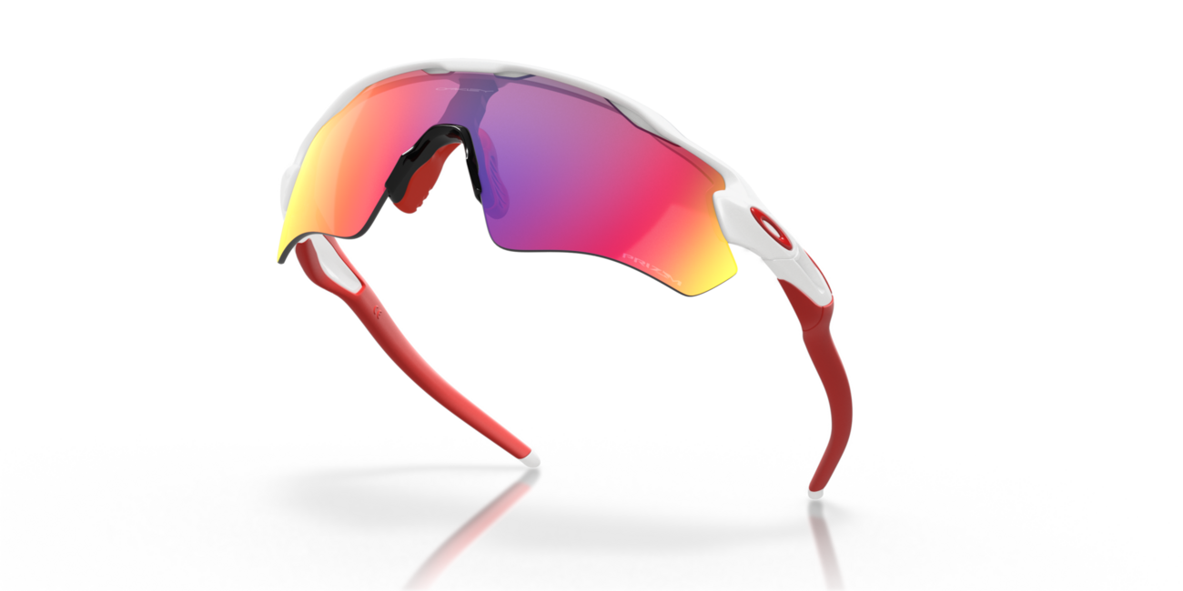 Oakley RADAR EV PATH слънчеви очила с рамка Polished White и със стъкла Prizm Road