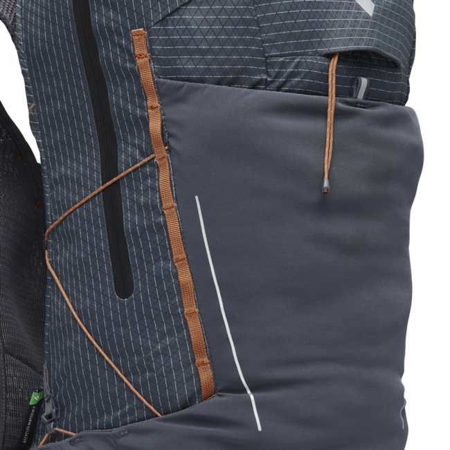 Black Diamond Pursuit 30 туристическа раница, карбон-пясъчник кафяво