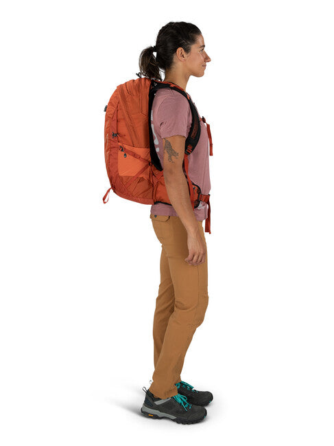 OSPREY TALON EARTH 22 туристическа раница, корал