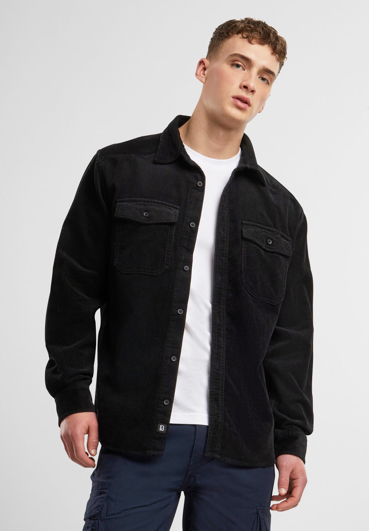 Brandit Classic Corduroy košeľa s dlhými rukávmi, čierna