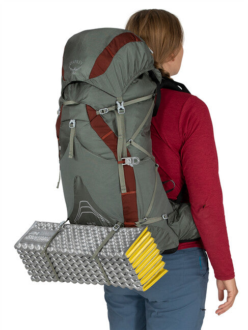 OSPREY EJA 38 туристическа раница, cloud сив