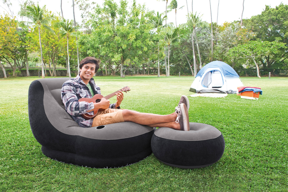 Intex Ultra Lounge удобно надуваемо кресло с подножка
