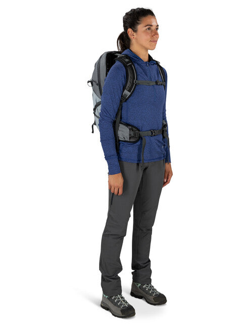 OSPREY TEMPEST PRO 20 туристическа раница, сребрист подплата