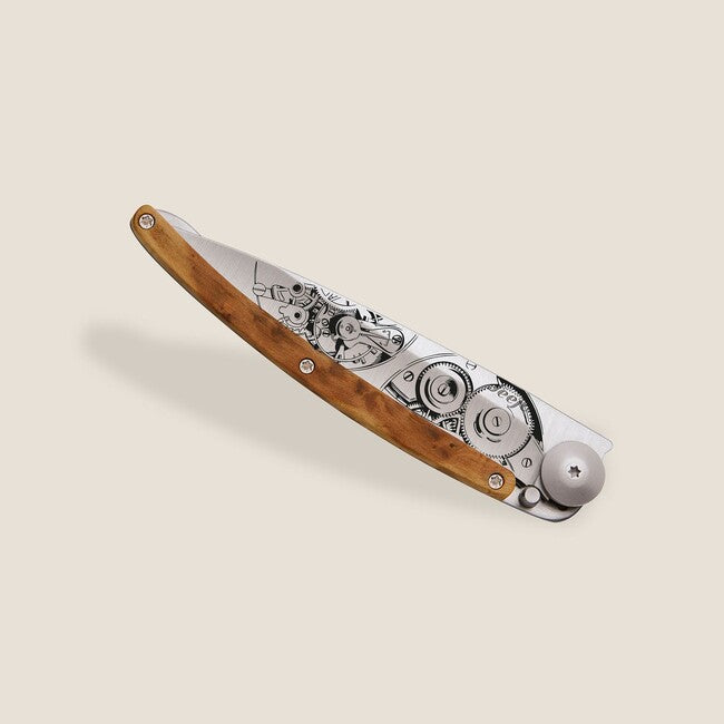 Deejo Horlogéria джобен нож хвойна дърво сиво titanium watchmaker