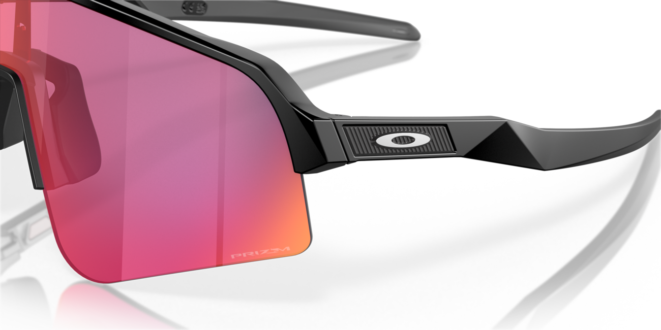 Oakley SUTRO LITE SWEEP слънчеви очила с рамка Matte Black и със стъкла Prizm Road