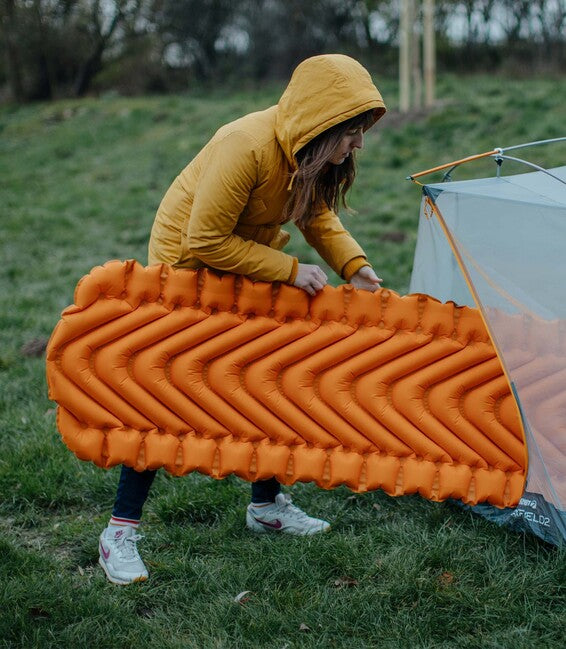 Klymit Static V Lite изолирана каремат, манго оранжева
