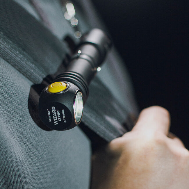 ArmyTek Wizard C2 Pro ръчен фенер LED с магнитен държач захранване акумулатор, бяло, 2500 lm, 4800 h, 65