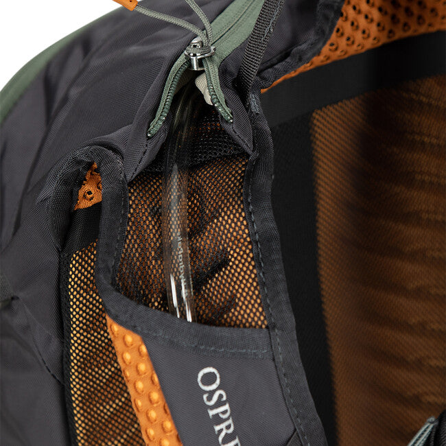 OSPREY SALIDA 12L велосипедна раница, космическо пътуване сив