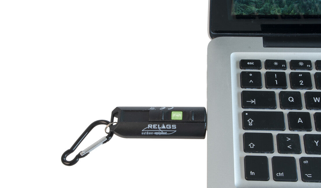 BasicNature USB LED ключодържател, черен