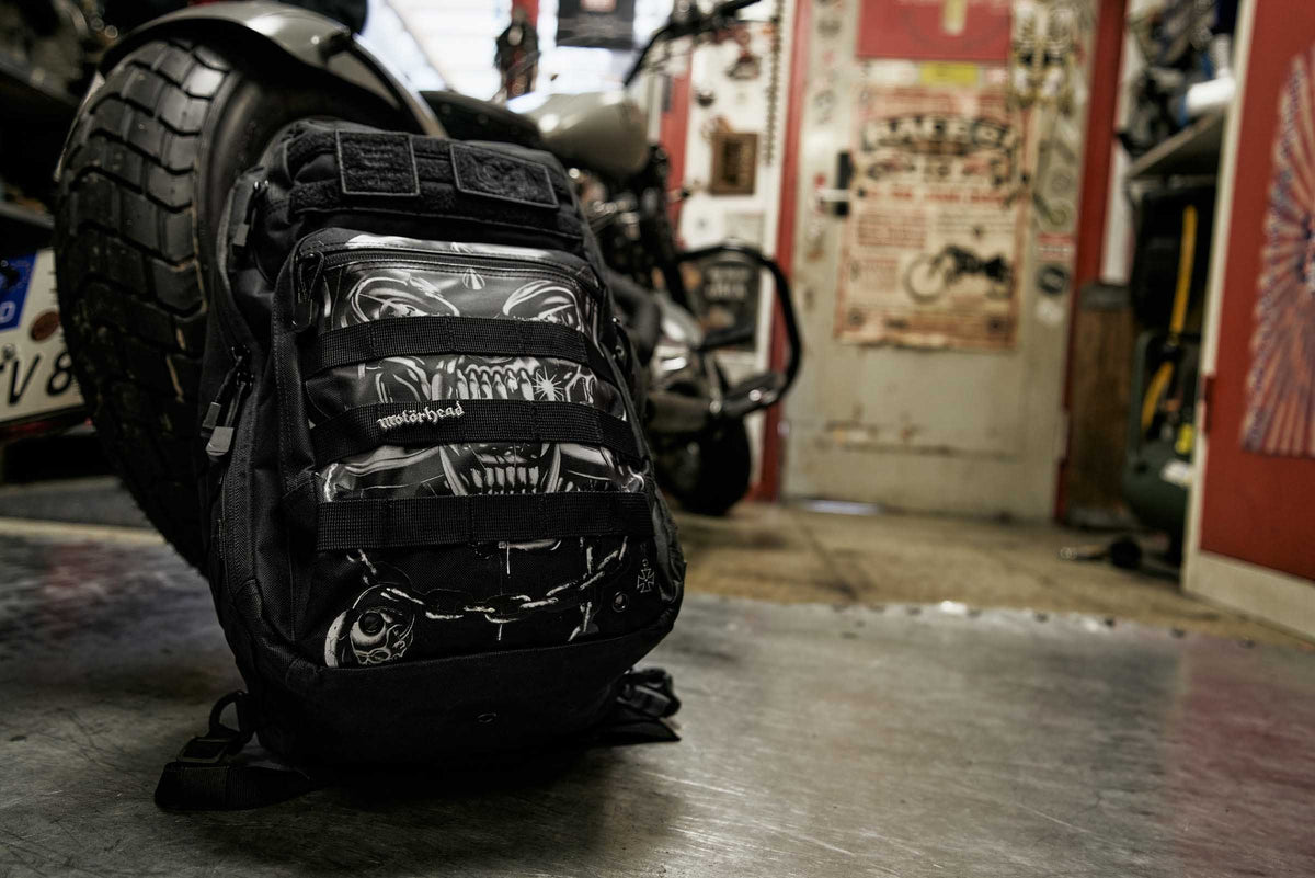 Brandit Motörhead US Cooper sling batoh, čierny