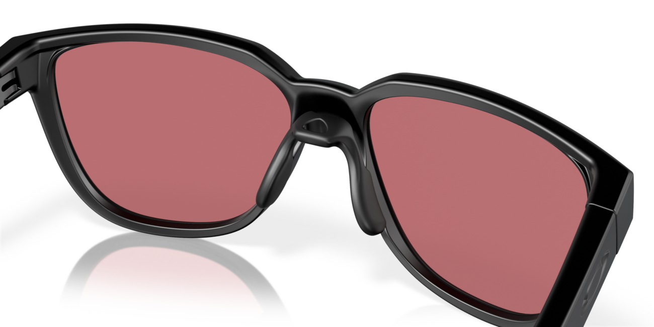 Oakley ACTUATOR слънчеви очила с рамка Matte Black и лещи Prizm Dark Golf, 57