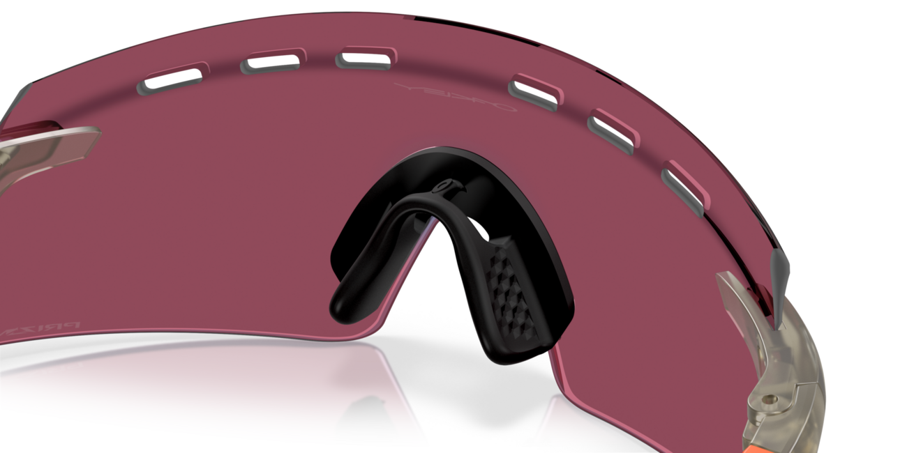 Oakley ENCODER STRIKE VENTED слънчеви очила с рамка Matte Grey Ink и със стъкла Prizm Road, Metal, 39