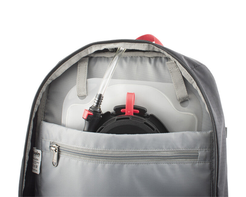 Pinguin Step 24 раница, 24 L, черна
