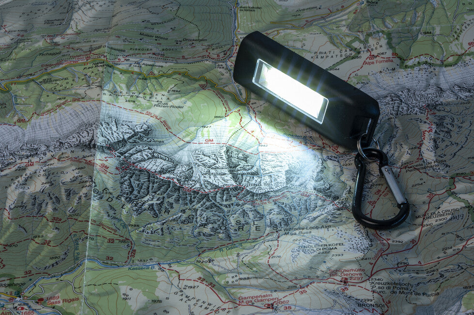 BasicNature USB LED ключодържател, черен