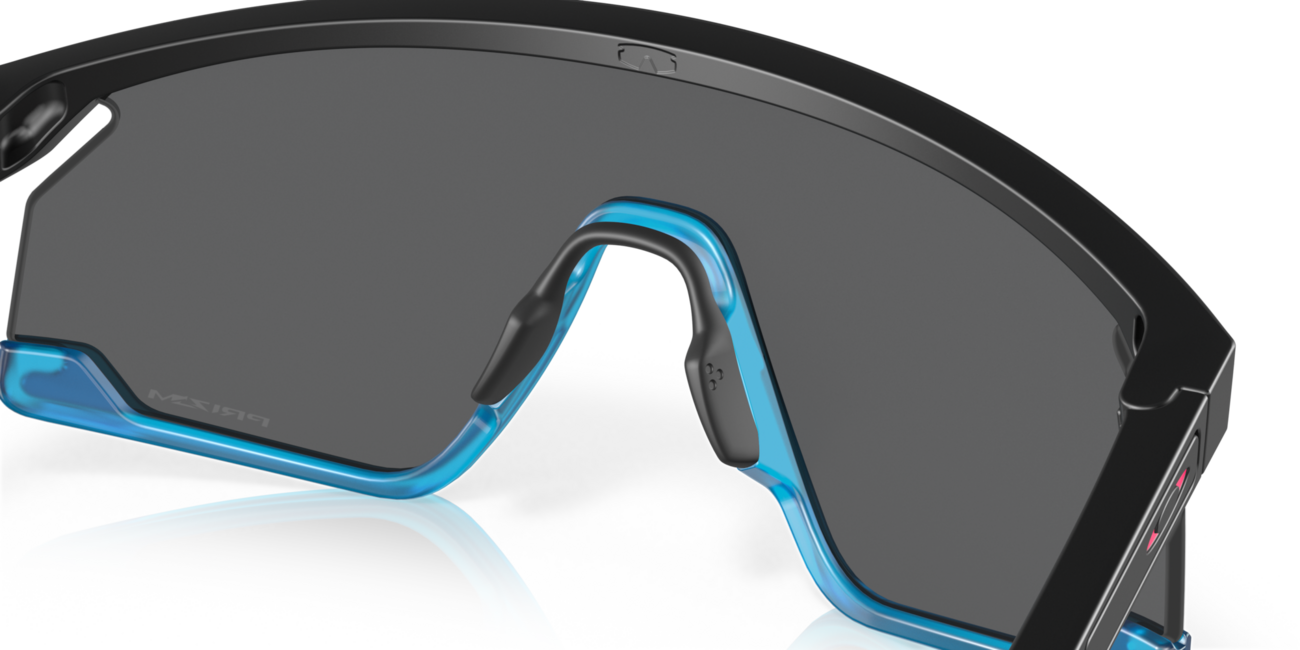 Oakley BXTR слънчеви очила с рамка Matte Black и стъкла Prizm so, 39