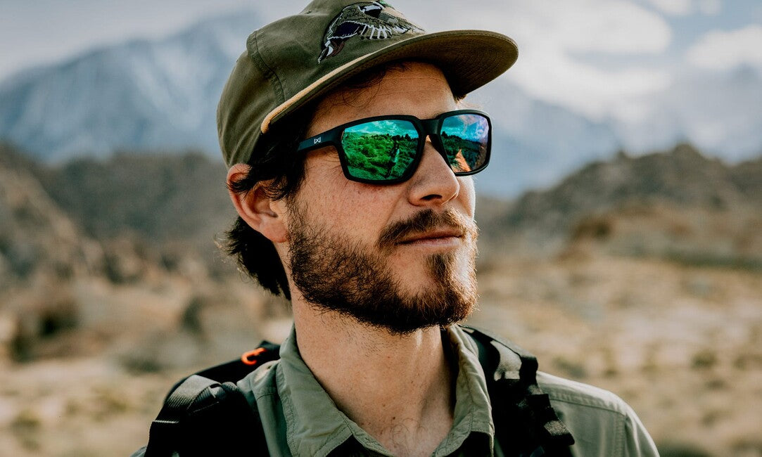Wiley X Sierra слънчеви очила Captivate Polarized, мат графит, зелено огледало
