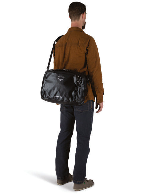 OSPREY TRANSPORTER CARRY-ON BAG чанта за рамо, черна