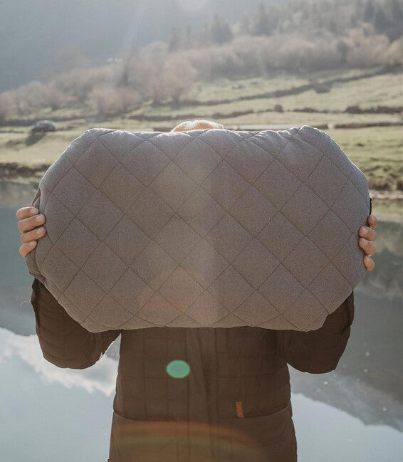 Klymit възглавничка Luxe, сива