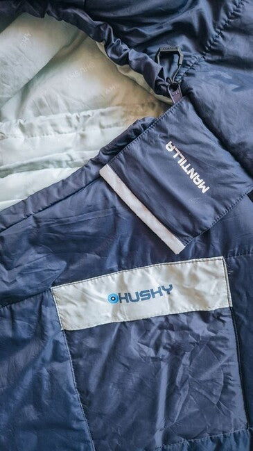 HUSKY Mantilla ултралек триезонен спален чувал -5, тъмносин