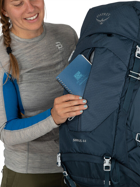 OSPREY SIRRUS 44 туристическа раница, приглушено космическо син