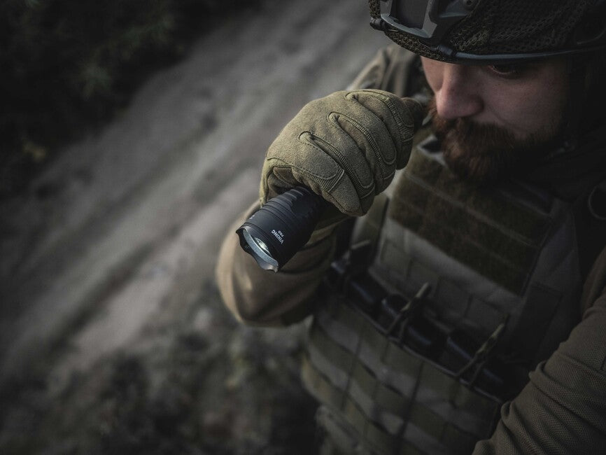 ArmyTek Viking Pro джобен фенер бяло LED захранване от акумулатор 2050 lm, 136 g