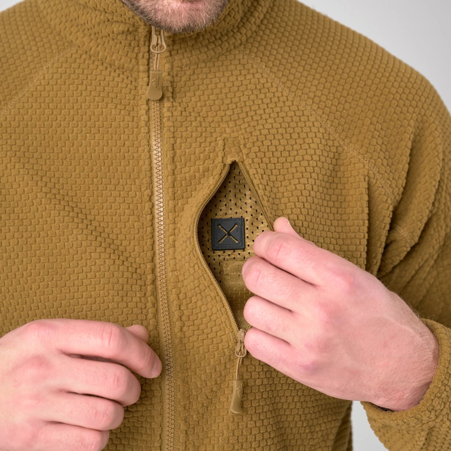 Helikon-Tex Alpha Tactical flisová bunda, olivová – detail 3