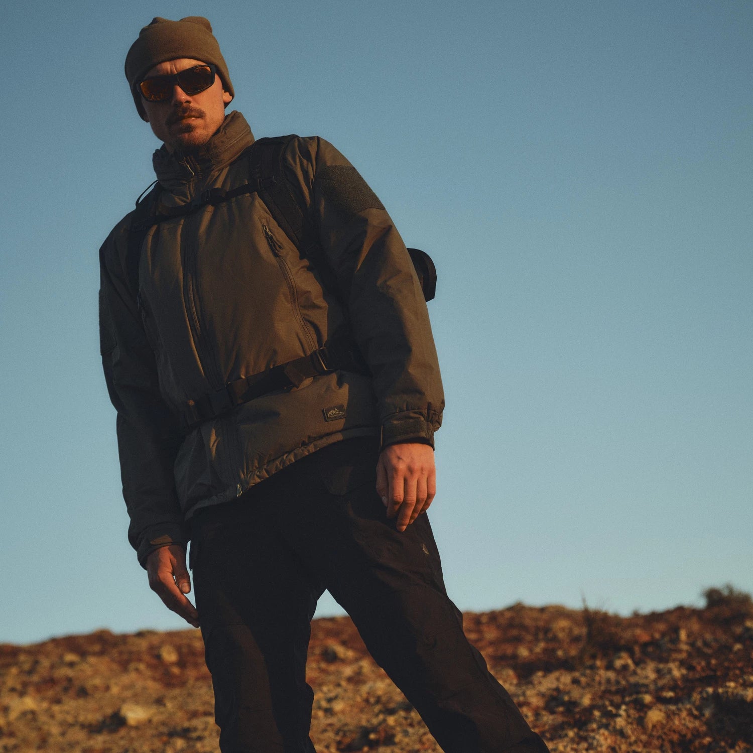 Helikon-Tex LEVEL 7 ľahká zimná bunda Climashield Apex 100g, Shadow Grey – v použití 2
