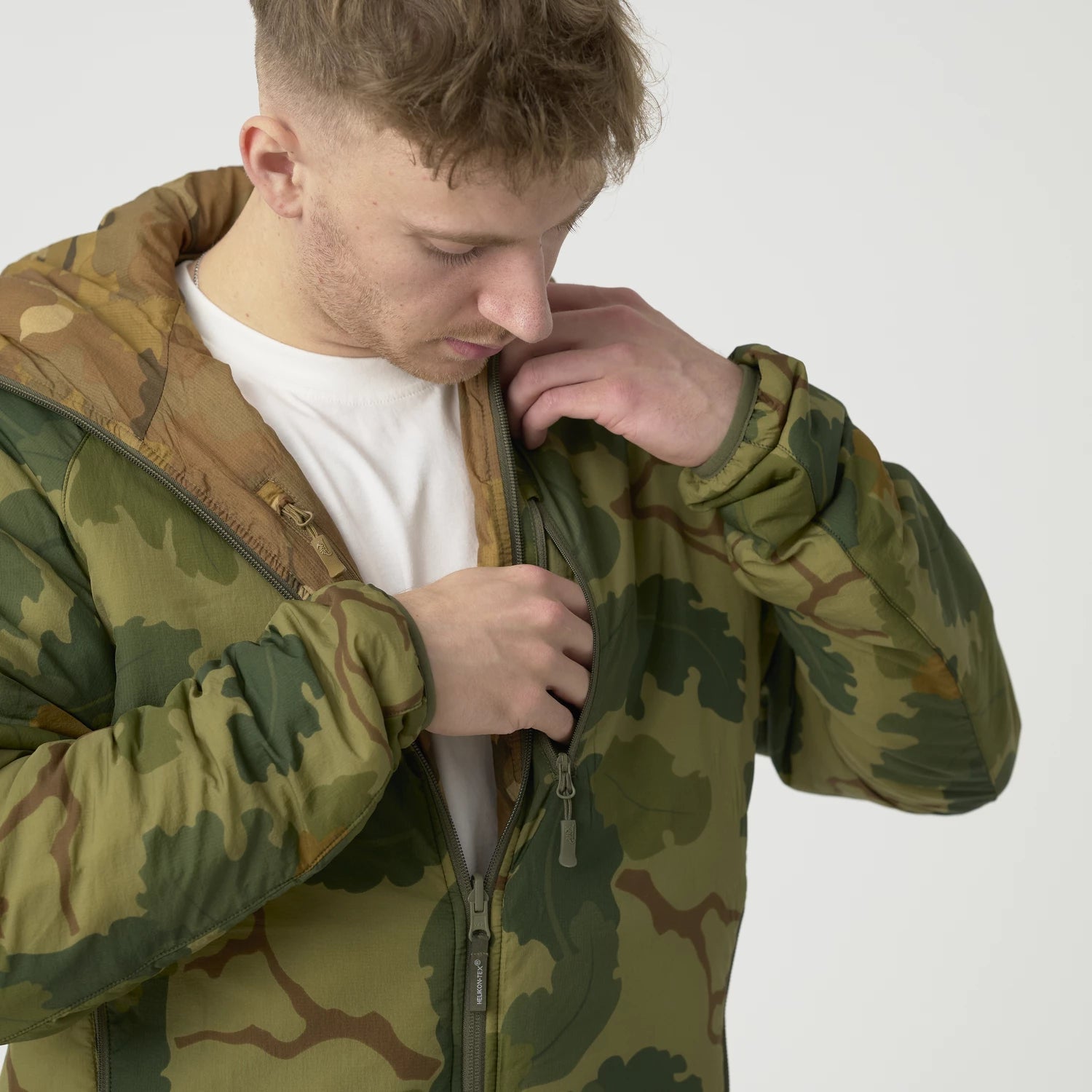 Helikon-Tex Wolfhound Obojstranná bunda Windpack, Mitchell Camo Leaf/Mitchell Clouds – detail 5