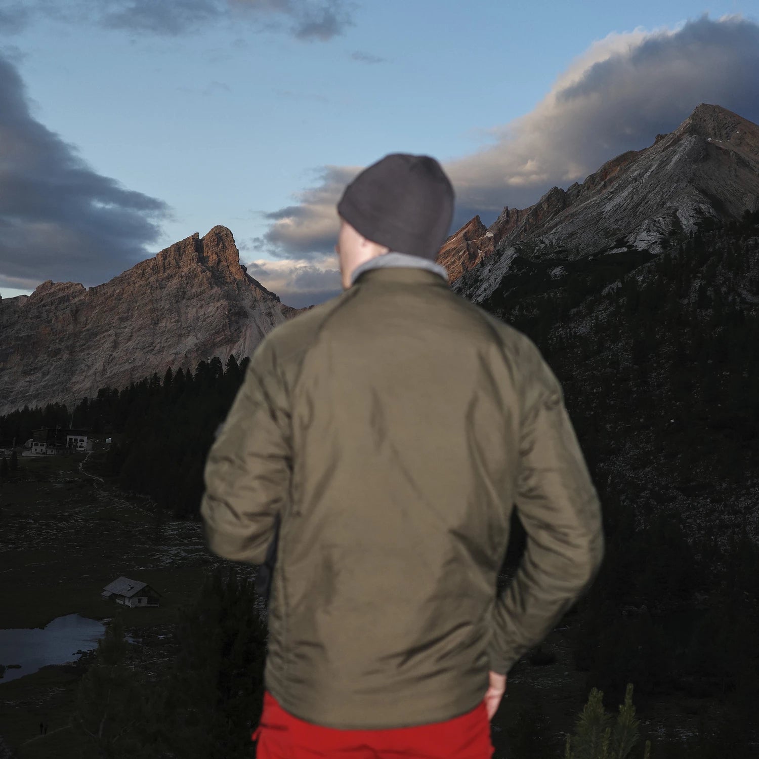 Helikon-Tex WOLFHOUND bunda, Desert Night Camo – v použití 3