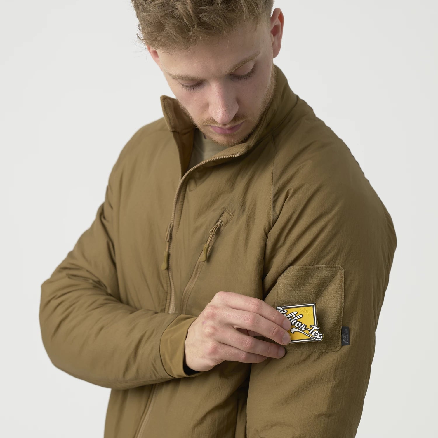 Helikon-Tex WOLFHOUND bunda, Desert Night Camo – detail 4