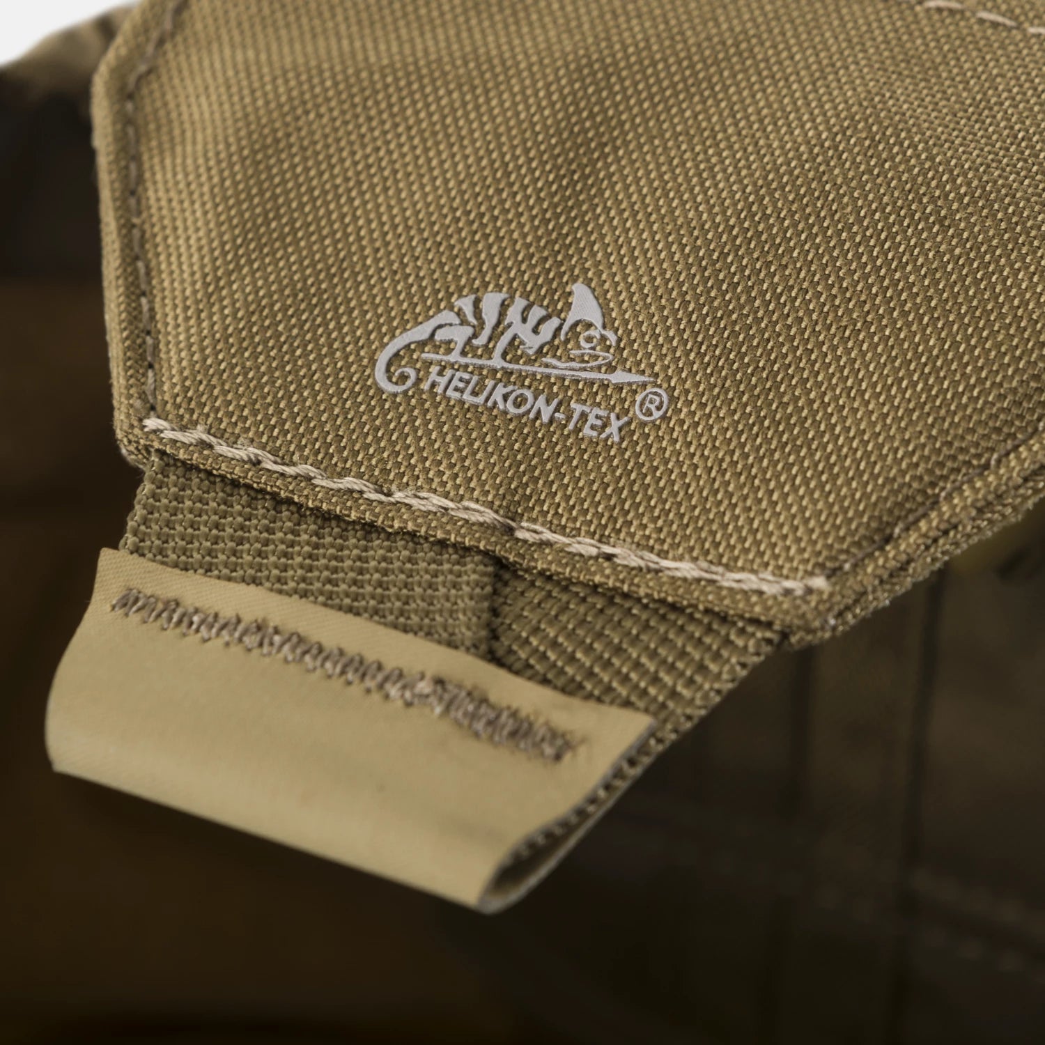 Helikon-Tex COMPETITION odhadzovák, MultiCam – detail 1
