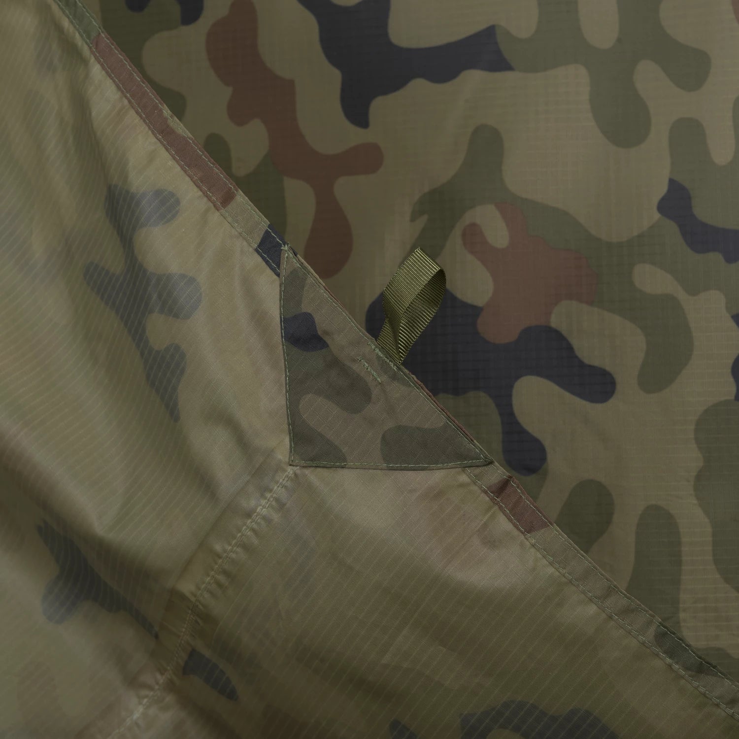 Helikon-Tex SUPERTARP Small® celta, olivovo zelená – detail 2
