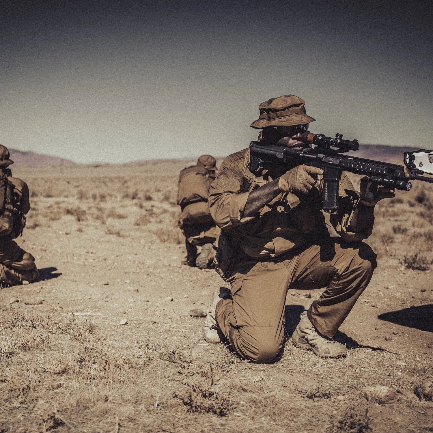 Helikon-Tex BDU Mk2 nohavice, čierne – v použití 3