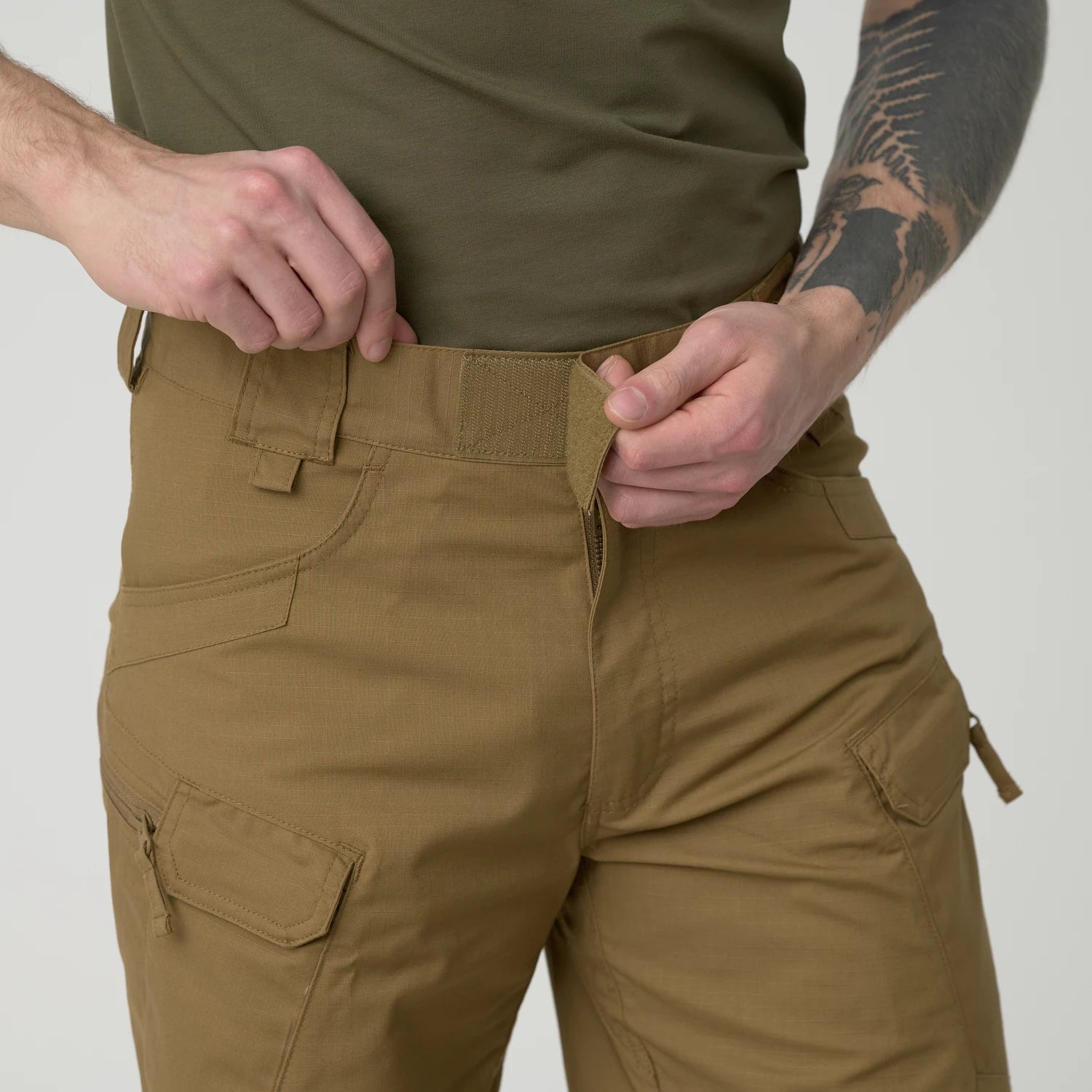 Helikon-Tex UTS krátke nohavice taktické 8.5" PolyCotton Ripstop, Adaptive Green – detail 2