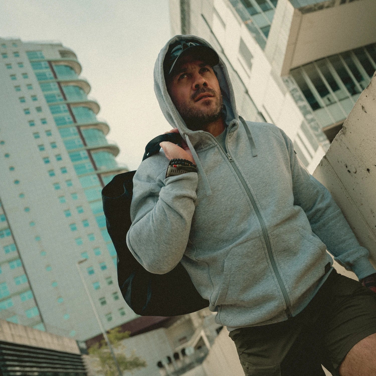 Helikon-Tex mestská mikina taktická FullZip, Green – v použití 5